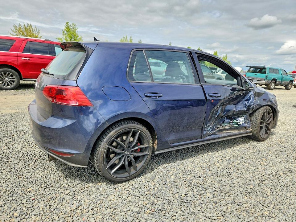 51658996 :رقم المزاد ، 3VW447AU7HM044857 vin ، 2017 Volkswagen Gti مزاد بيع