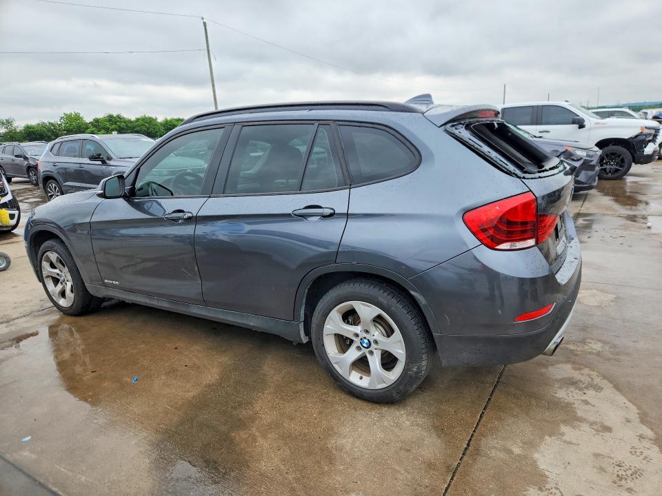 51864126 :رقم المزاد ، WBAVM1C59FV318571 vin ، 2015 Bmw X1 مزاد بيع