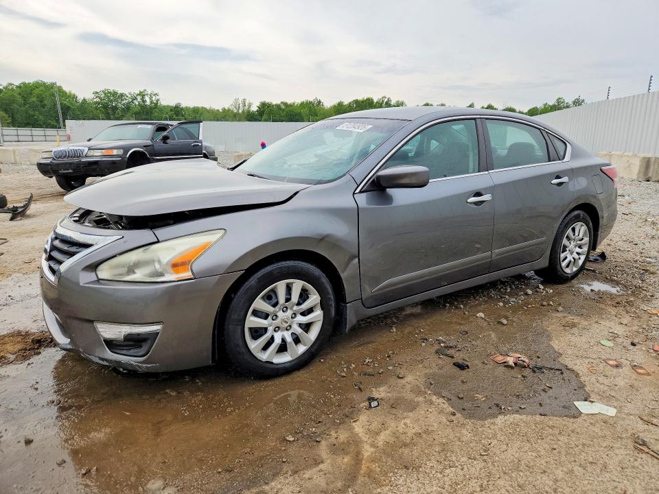 2015 Nissan Altima მანქანა იყიდება აუქციონზე, vin: 1N4AL3AP0FN878392, აუქციონის ნომერი: 51284926