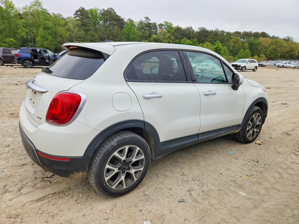 Aukcja sprzedaży 2016 Fiat 500x, vin: ZFBCFYCT0GP382471, numer aukcji: 51636626
