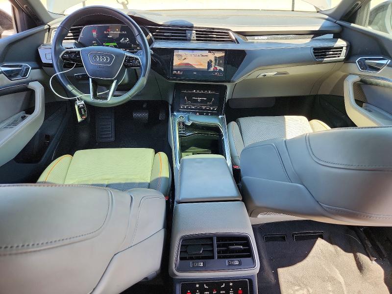 Продажа на аукционе авто 2022 Audi E-tron, vin: WA1VABGE0NB023137, номер лота: 49822466