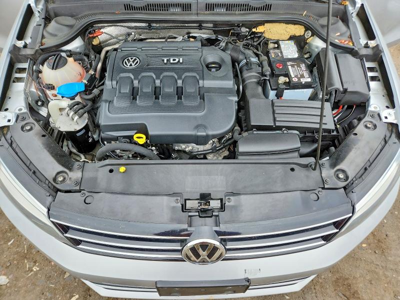 51249436 :رقم المزاد ، 3VWLA7AJ2FM239143 vin ، 2015 Volkswagen Jetta مزاد بيع