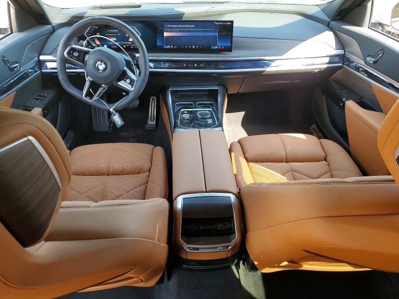 Продажа на аукционе авто 2026 Bmw 740, vin: WBA33EH05TCW27220, номер лота: 49194576