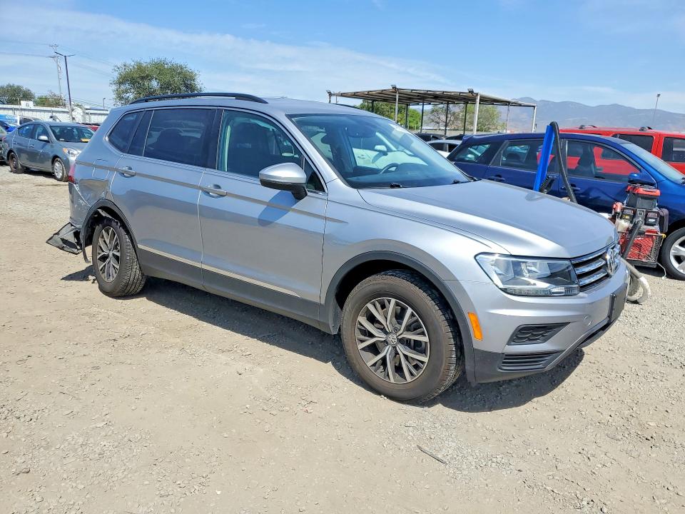 Продажа на аукционе авто 2020 Volkswagen Tiguan, vin: 3VV3B7AX4LM013834, номер лота: 48632596