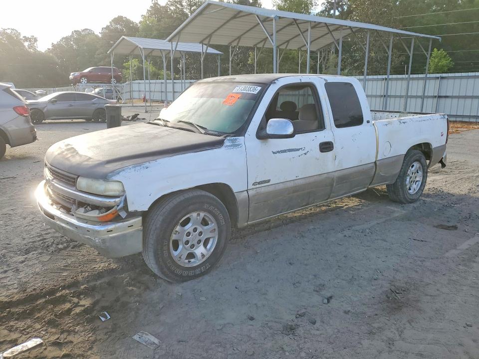Продажа на аукционе авто 2000 Chevrolet Silverado, vin: 2GCEC19V6Y1109855, номер лота: 51303836