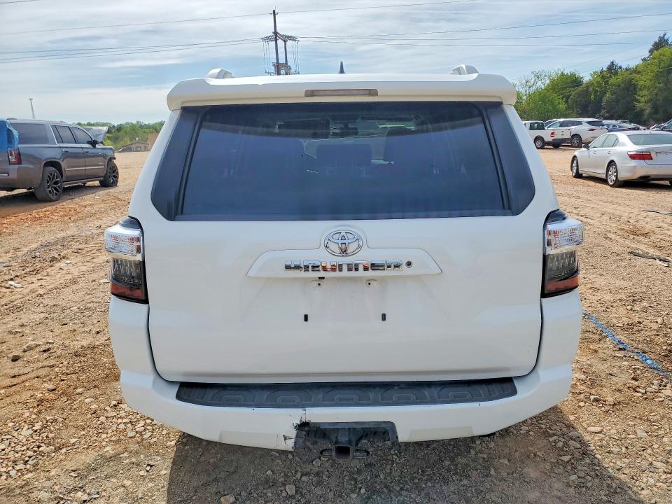 2018 Toyota 4runner მანქანა იყიდება აუქციონზე, vin: JTEBU5JR1J5532526, აუქციონის ნომერი: 48940466