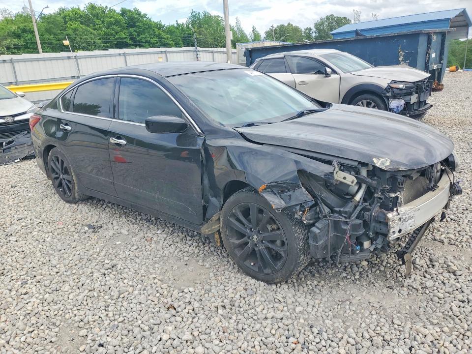 Продаж на аукціоні авто 2018 Nissan Altima, vin: 1N4AL3AP1JC156790, номер лоту: 46377666