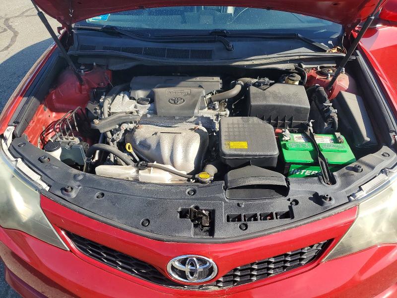 49542546 :رقم المزاد ، 4T1BF1FK7EU857935 vin ، 2014 Toyota Camry مزاد بيع