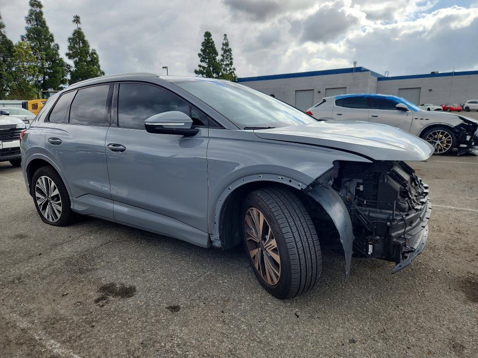 2023 Audi Q4 E-tron მანქანა იყიდება აუქციონზე, vin: WA1BCBFZ5PP015591, აუქციონის ნომერი: 50680606