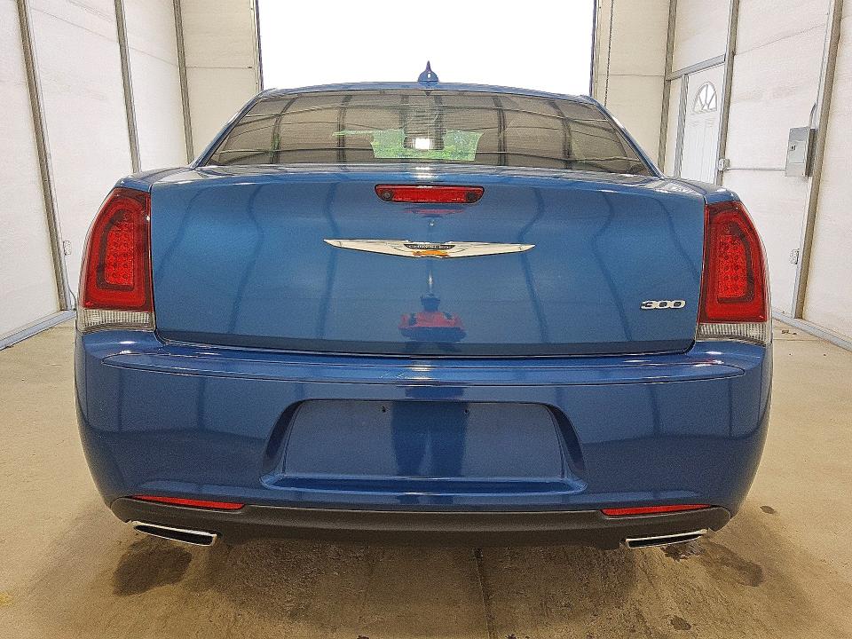 2020 Chrysler 300 მანქანა იყიდება აუქციონზე, vin: 2C3CCAAG8LH158855, აუქციონის ნომერი: 49059096