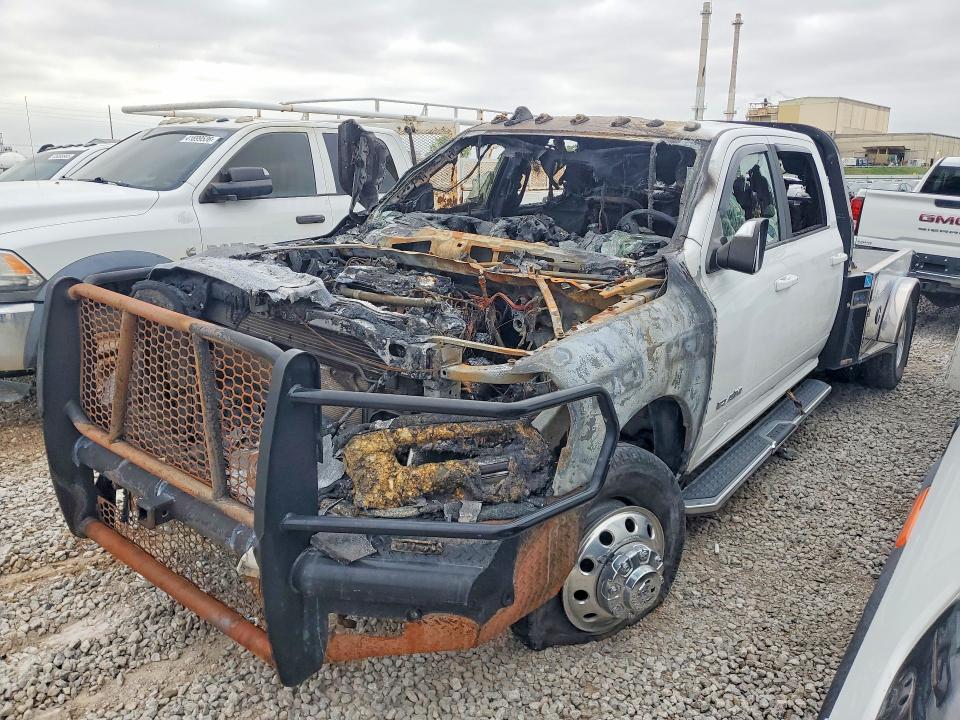 73866645 :رقم المزاد ، 3C63RRHL5LG314658 vin ، 2020 Ram 3500 مزاد بيع