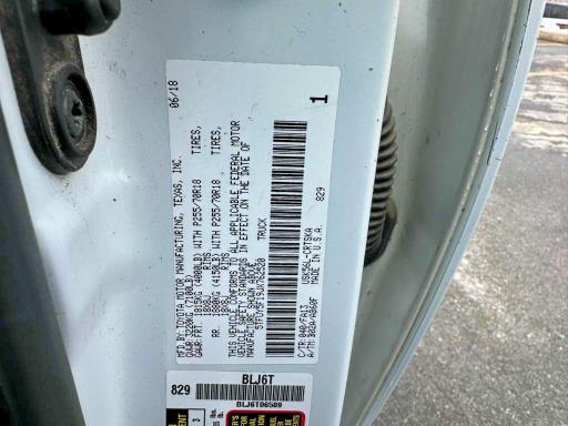 Продаж на аукціоні авто 2018 Toyota Tundra, vin: 5TFUY5F19JX762520, номер лоту: 79801235