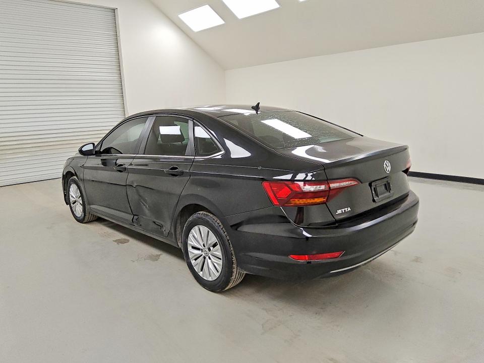 50524816 :رقم المزاد ، 3VWC57BU0KM152719 vin ، 2019 Volkswagen Jetta مزاد بيع