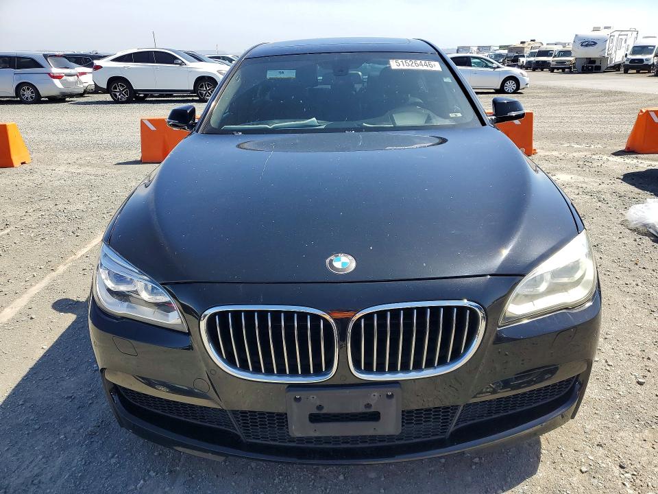 51526446 :رقم المزاد ، WBAYE8C56FD780840 vin ، 2015 Bmw 750 مزاد بيع