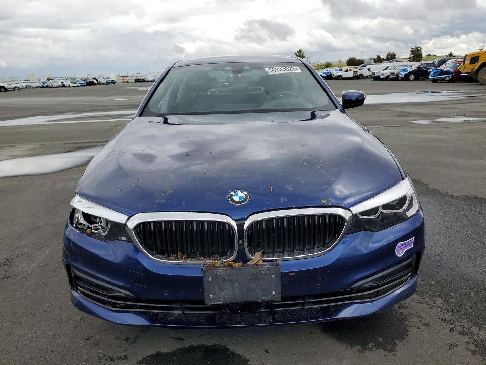 50883026 :رقم المزاد ، WBAJA9C52KB393954 vin ، 2019 Bmw 530e مزاد بيع