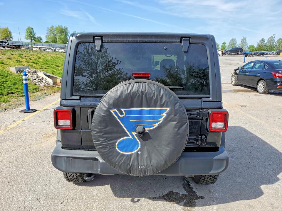 50517276 :رقم المزاد ، 1C4GJXAN0MW626228 vin ، 2021 Jeep Wrangler مزاد بيع