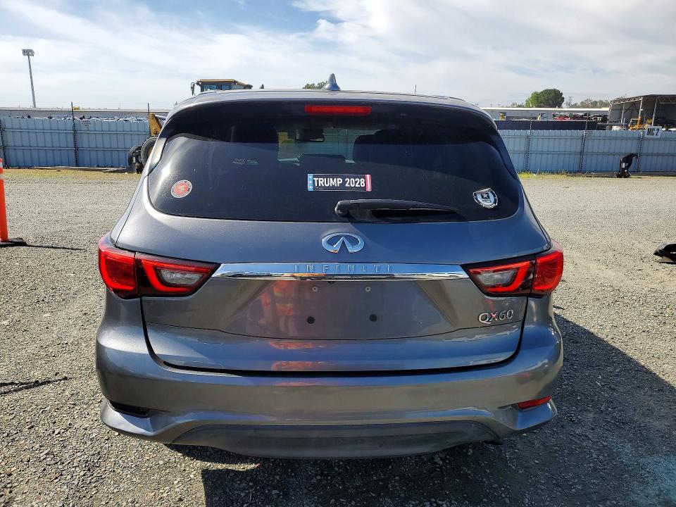 50670166 :رقم المزاد ، 5N1DL0MNXJC532575 vin ، 2018 Infiniti Qx60 مزاد بيع