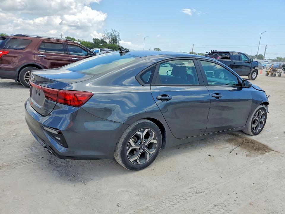 52012476 :رقم المزاد ، 3KPF24AD4ME276790 vin ، 2021 Kia Forte مزاد بيع