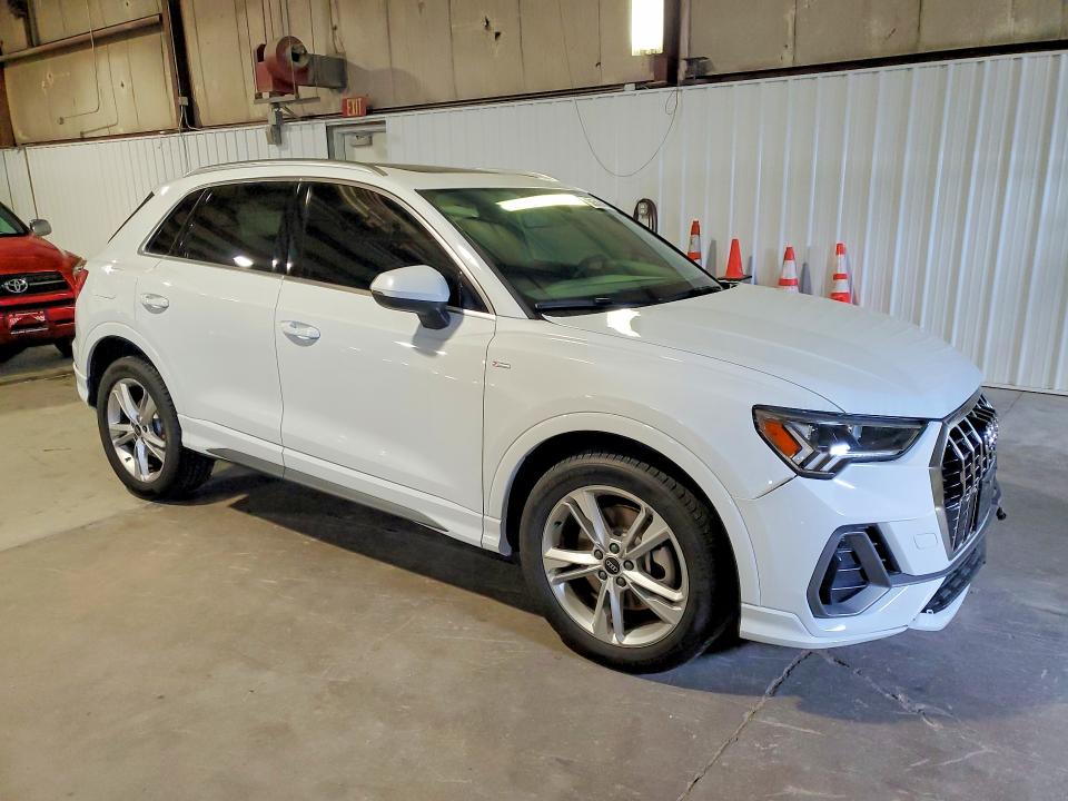 2024 Audi Q3 მანქანა იყიდება აუქციონზე, vin: WA1EECF30R1096501, აუქციონის ნომერი: 50582466
