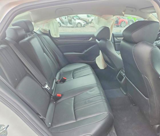 50507406 :رقم المزاد ، 1HGCV1F48NA011555 vin ، 2022 Honda Accord مزاد بيع