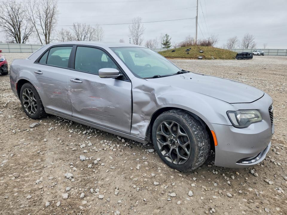 48284186 :رقم المزاد ، 2C3CCAGG1FH922671 vin ، 2015 Chrysler 300 مزاد بيع
