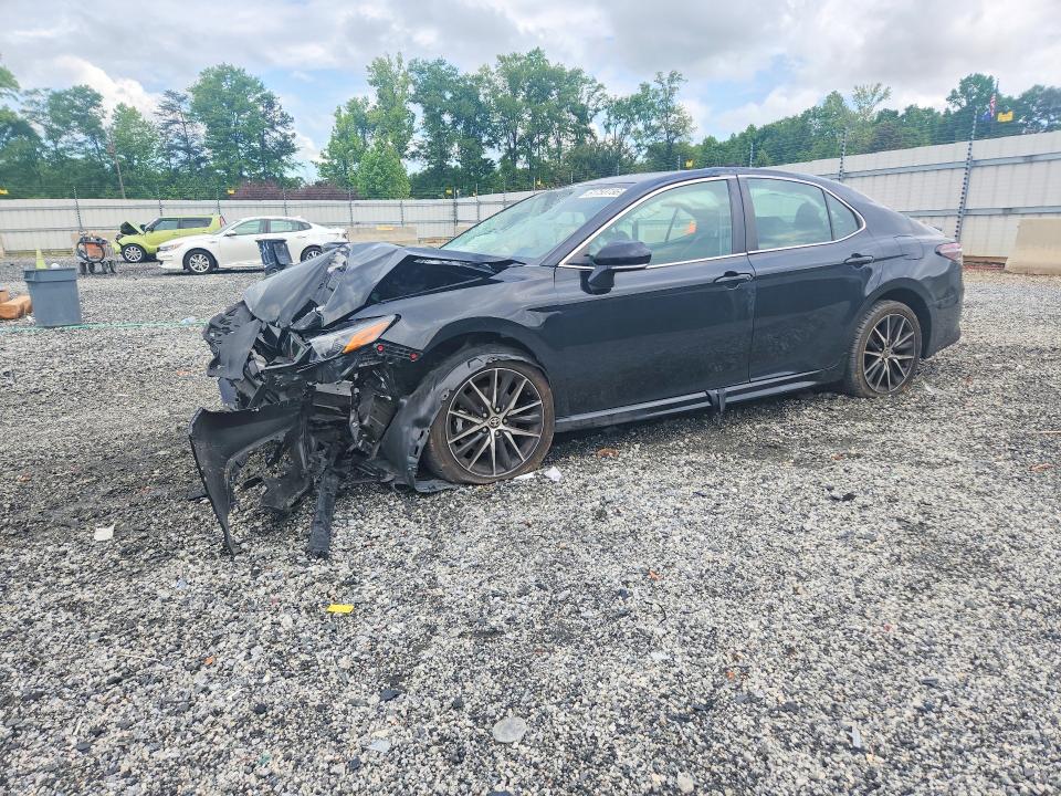 2023 Toyota Camry მანქანა იყიდება აუქციონზე, vin: 4T1G11AKXPU759495, აუქციონის ნომერი: 51753786