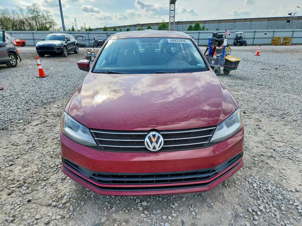 49932996 :رقم المزاد ، 3VW167AJ0HM322646 vin ، 2017 Volkswagen Jetta مزاد بيع