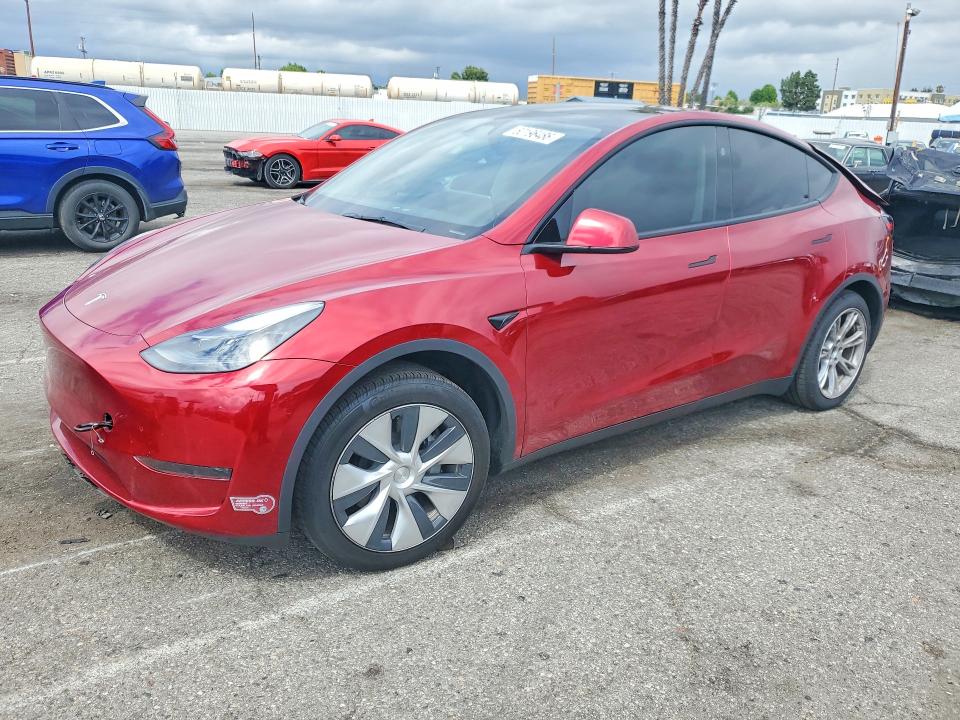 2024 Tesla Model Y მანქანა იყიდება აუქციონზე, vin: 7SAYGDED3RF006121, აუქციონის ნომერი: 50196486