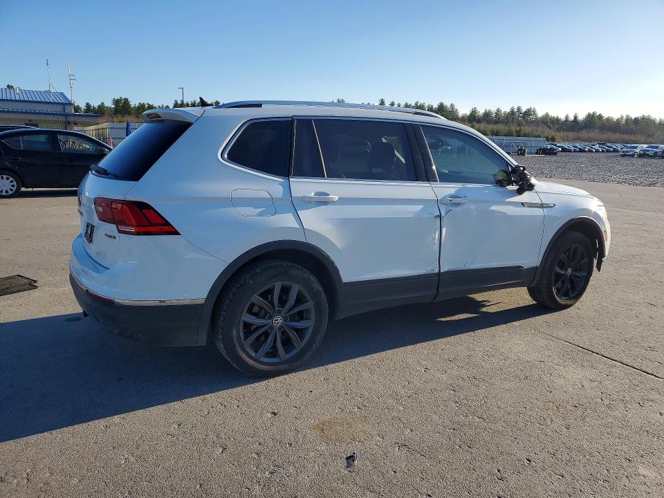 50075276 :رقم المزاد ، 3VV2B7AX6NM038992 vin ، 2022 Volkswagen Tiguan مزاد بيع