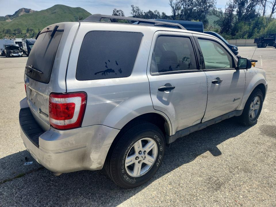 2009 Ford Escape მანქანა იყიდება აუქციონზე, vin: 1FMCU49339KB11466, აუქციონის ნომერი: 49053576