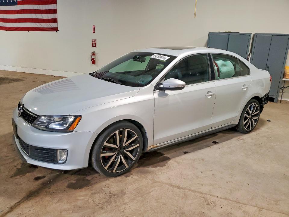 51280446 :رقم المزاد ، 3VW4A7AJ0DM210211 vin ، 2013 Volkswagen Jetta مزاد بيع