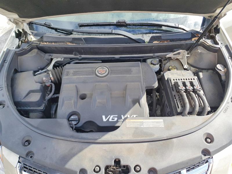 49560796 :رقم المزاد ، 3GYFNBE3XFS560744 vin ، 2015 Cadillac Srx مزاد بيع