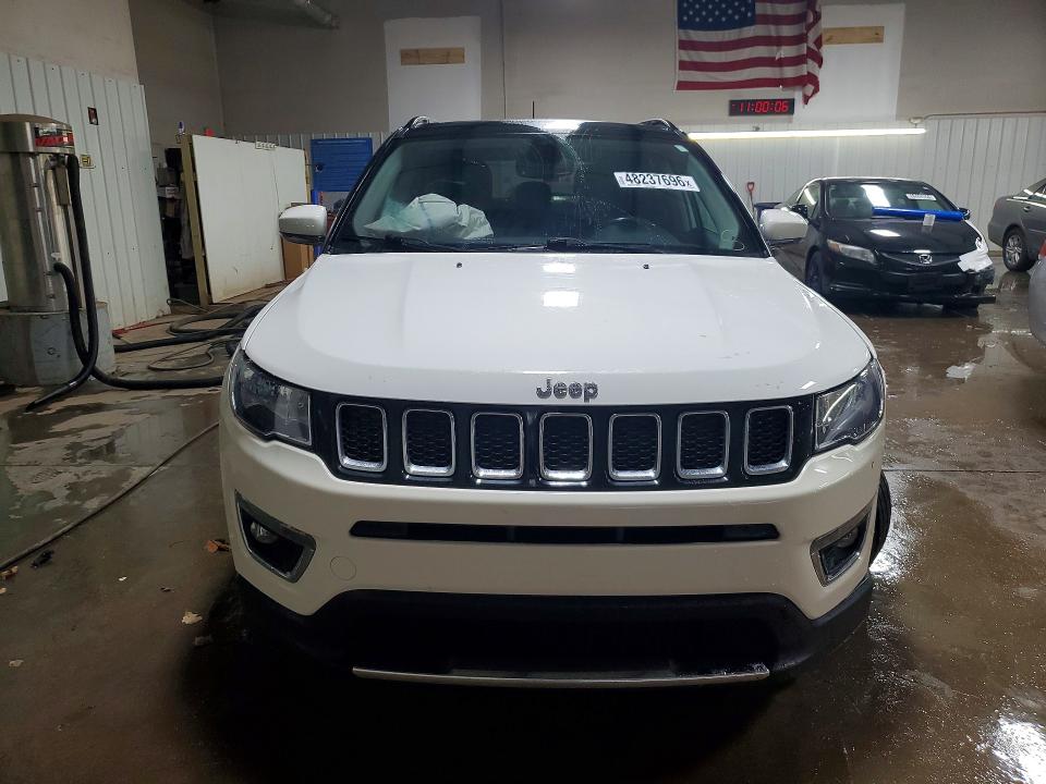 48237696 :رقم المزاد ، 3C4NJDCBXLT244379 vin ، 2020 Jeep Compass مزاد بيع