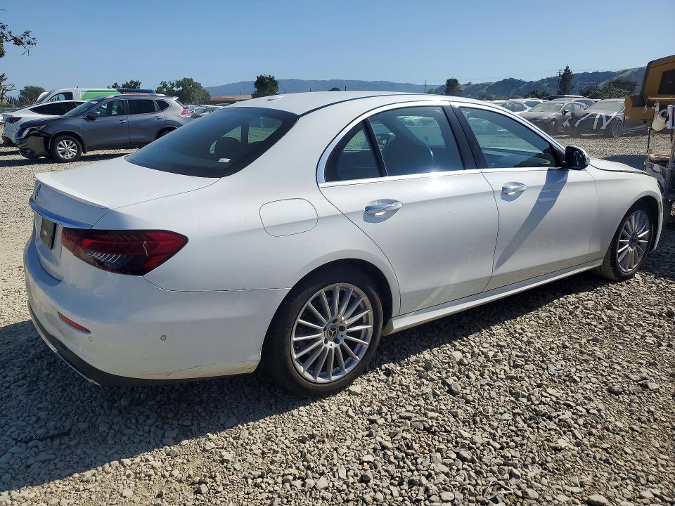 Продажа на аукционе авто 2022 Mercedes-benz E, vin: W1KZF8DB7NB096212, номер лота: 46781136