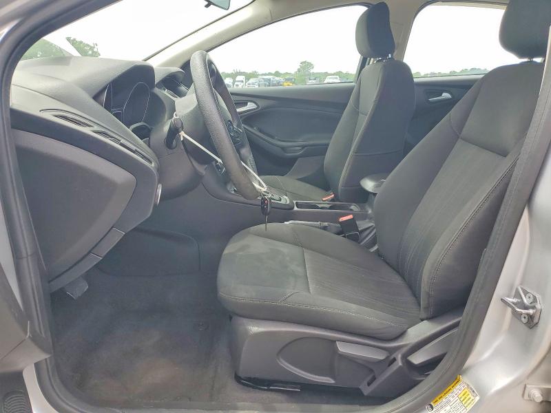 52009226 :رقم المزاد ، 1FADP3F20JL234071 vin ، 2018 Ford Focus مزاد بيع