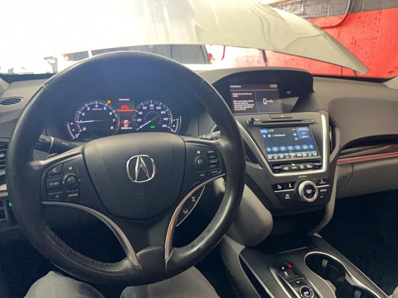 Продаж на аукціоні авто 2018 Acura Mdx, vin: 5J8YD3H37JL006631, номер лоту: 50457436