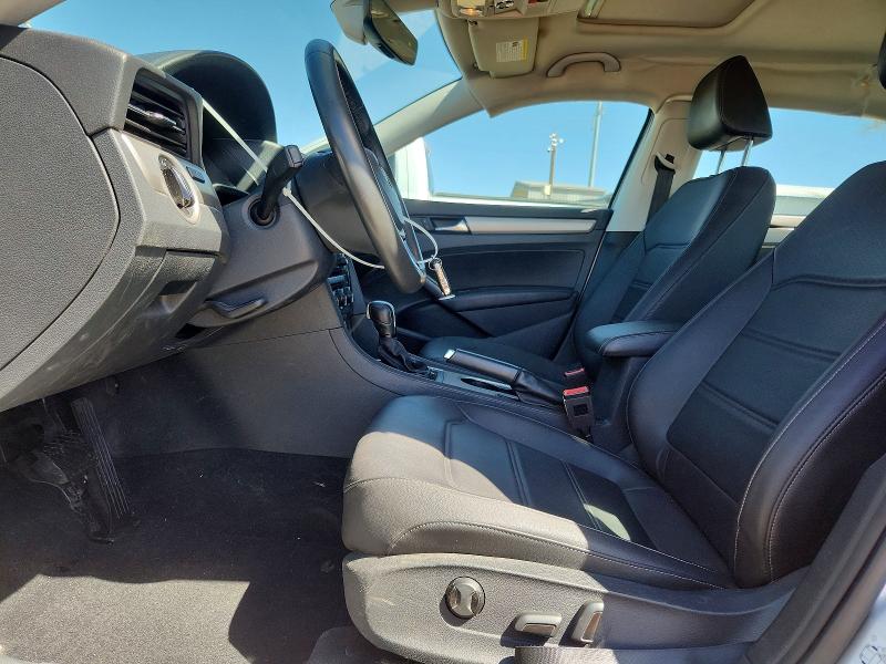 48834896 :رقم المزاد ، 1VWSA7A38MC010364 vin ، 2021 Volkswagen Passat مزاد بيع