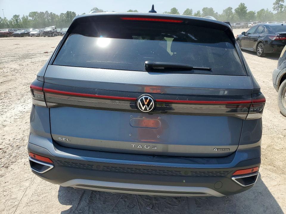 51683466 :رقم المزاد ، 3VV4C7B23SM008224 vin ، 2025 Volkswagen Taos مزاد بيع