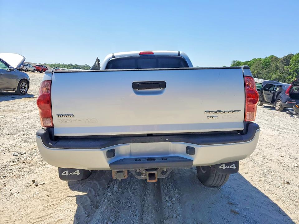 2005 Toyota Tacoma მანქანა იყიდება აუქციონზე, vin: 5TEKU72N75Z013351, აუქციონის ნომერი: 49318906