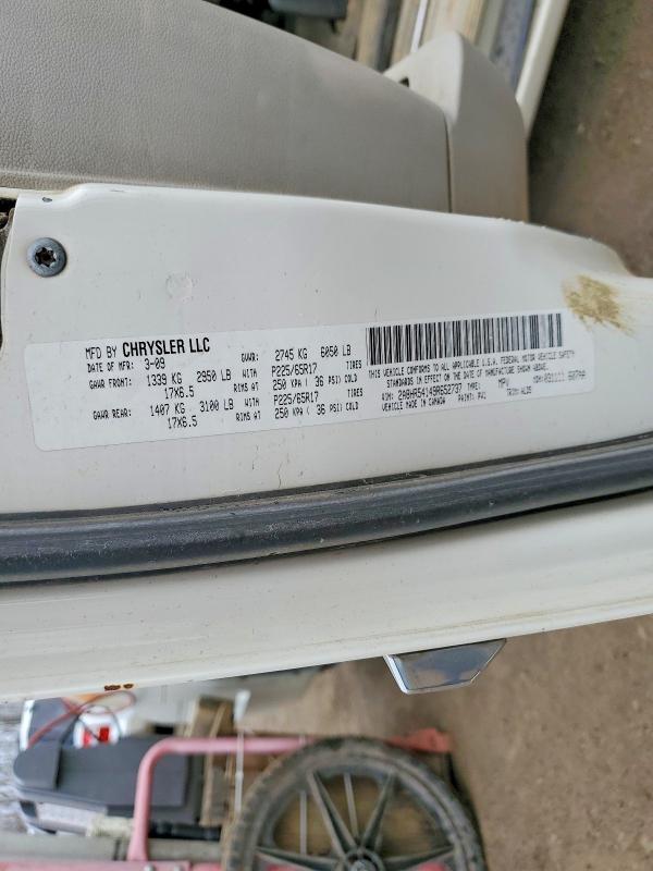 49374266 :رقم المزاد ، 2A8HR54149R652737 vin ، 2009 Chrysler Town And Country مزاد بيع