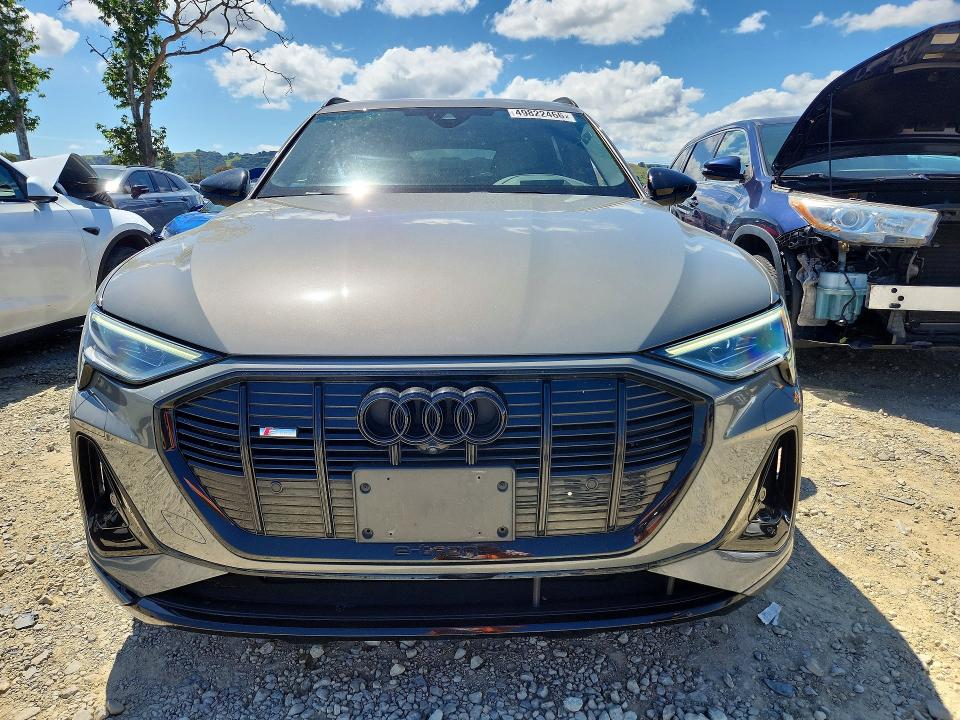 Продажа на аукционе авто 2022 Audi E-tron, vin: WA1VABGE0NB023137, номер лота: 49822466
