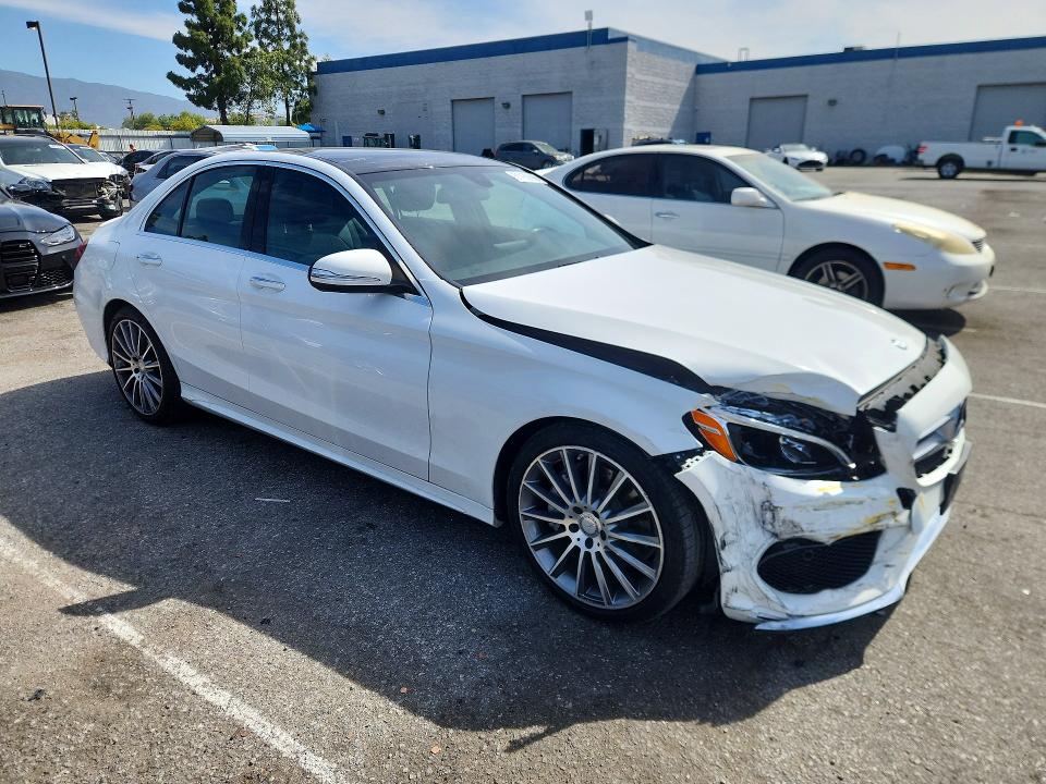 Продажа на аукционе авто 2015 Mercedes-benz C, vin: 55SWF4JB9FU052297, номер лота: 51189696