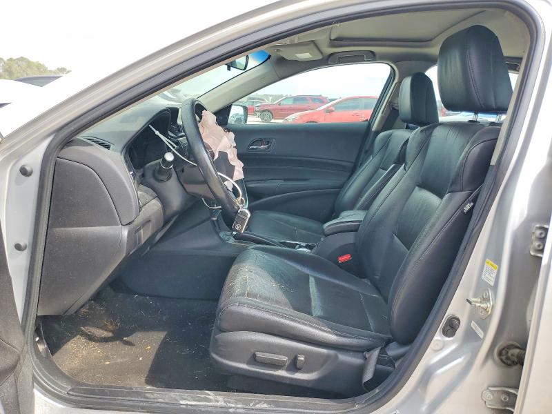 47450246 :رقم المزاد ، 19VDE1F35FE009778 vin ، 2015 Acura Ilx مزاد بيع
