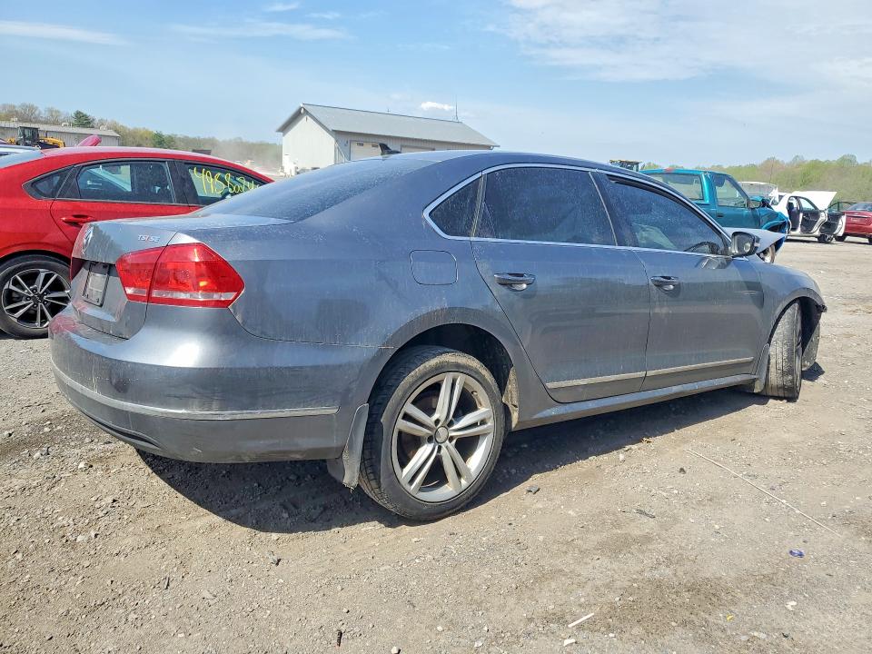 Продаж на аукціоні авто 2015 Volkswagen Passat, vin: 1VWBT7A39FC072725, номер лоту: 49947966