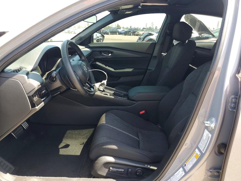 Продажа на аукционе авто 2025 Honda Accord, vin: 1HGCY2F58SA018829, номер лота: 51649826