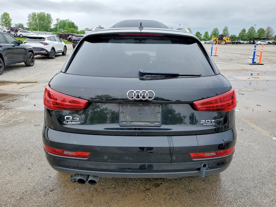 51446026 :رقم المزاد ، WA1JCCFS0HR000636 vin ، 2017 Audi Q3 مزاد بيع