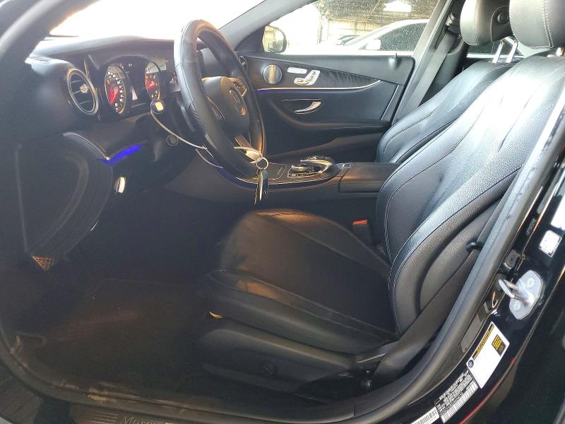 48909876 :رقم المزاد ، WDDZF4JB5JA404233 vin ، 2018 Mercedes-benz E مزاد بيع
