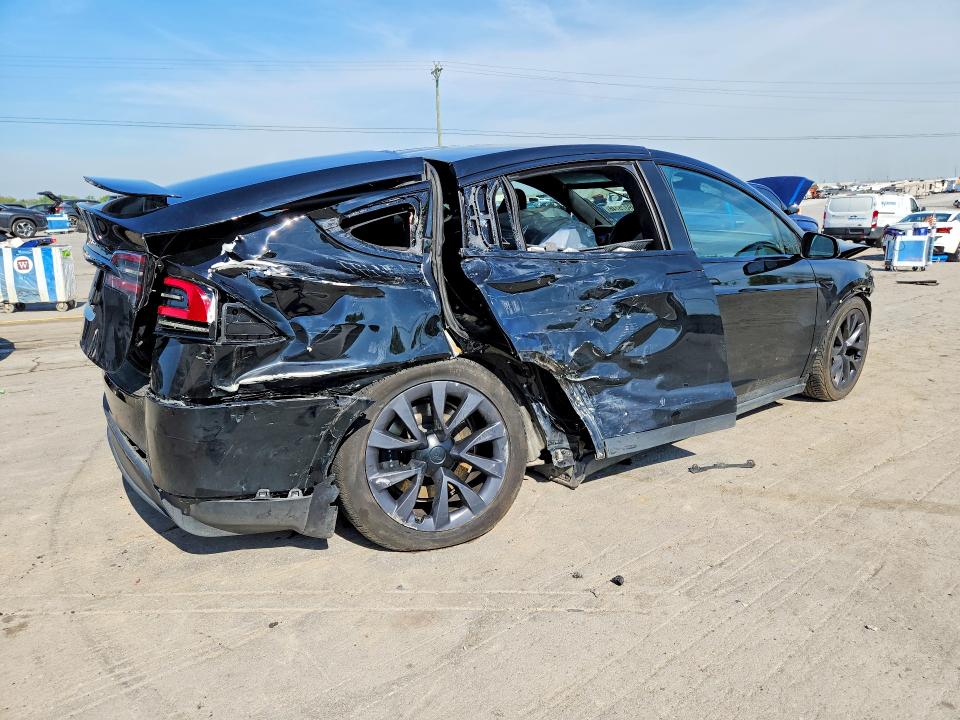 Auction sale of the 2023 Tesla Model X, vin: 7SAXCAE53PF384144, lot number: 49375146