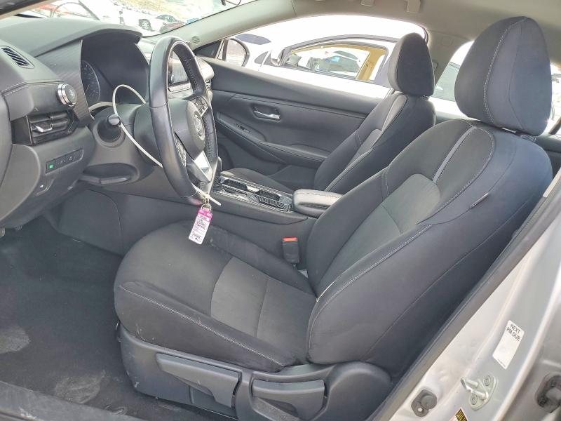 50298226 :رقم المزاد ، 3N1AB8CV6MY223405 vin ، 2021 Nissan Sentra مزاد بيع