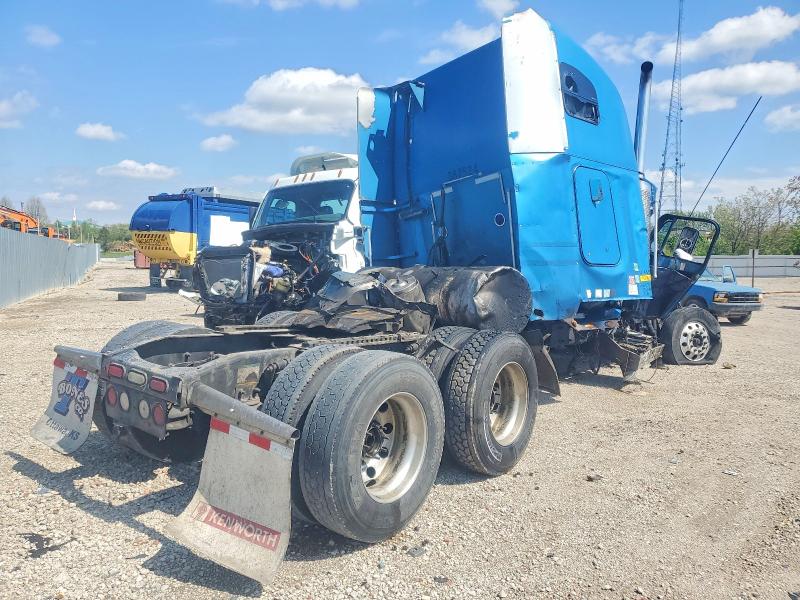 Продажа на аукционе авто 2007 Freightliner Fld132, vin: 1FUJAPCK07DW78427, номер лота: 50895856